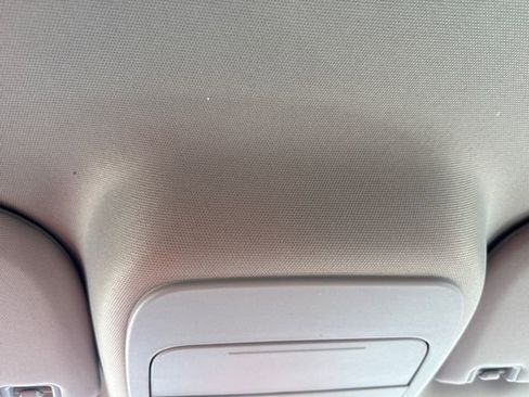 Certified 2025 Ford F250 XLT w/ Snow Plow Prep Package AWD/4WD image 28