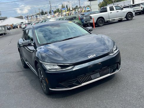 Certified 2024 Kia EV6 Wind RWD image 5