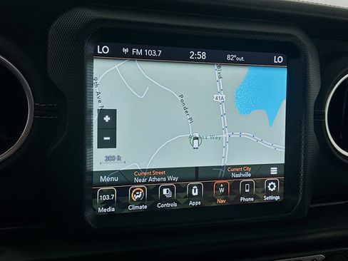 Used 2022 Jeep Gladiator Overland w/ Popular Equipment Package AWD/4WD image 21