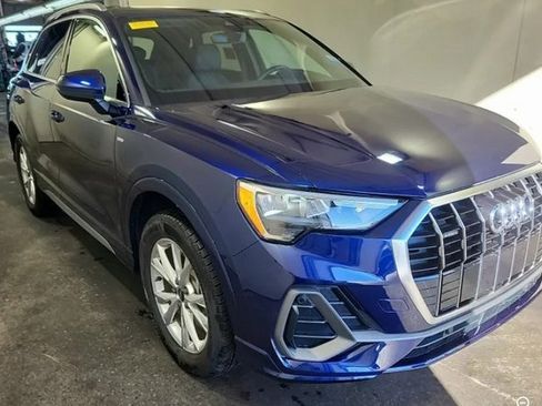 Used 2022 Audi Q3 2.0T Premium image 1