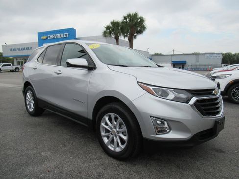 Used 2020 Chevrolet Equinox LT FWD image 4