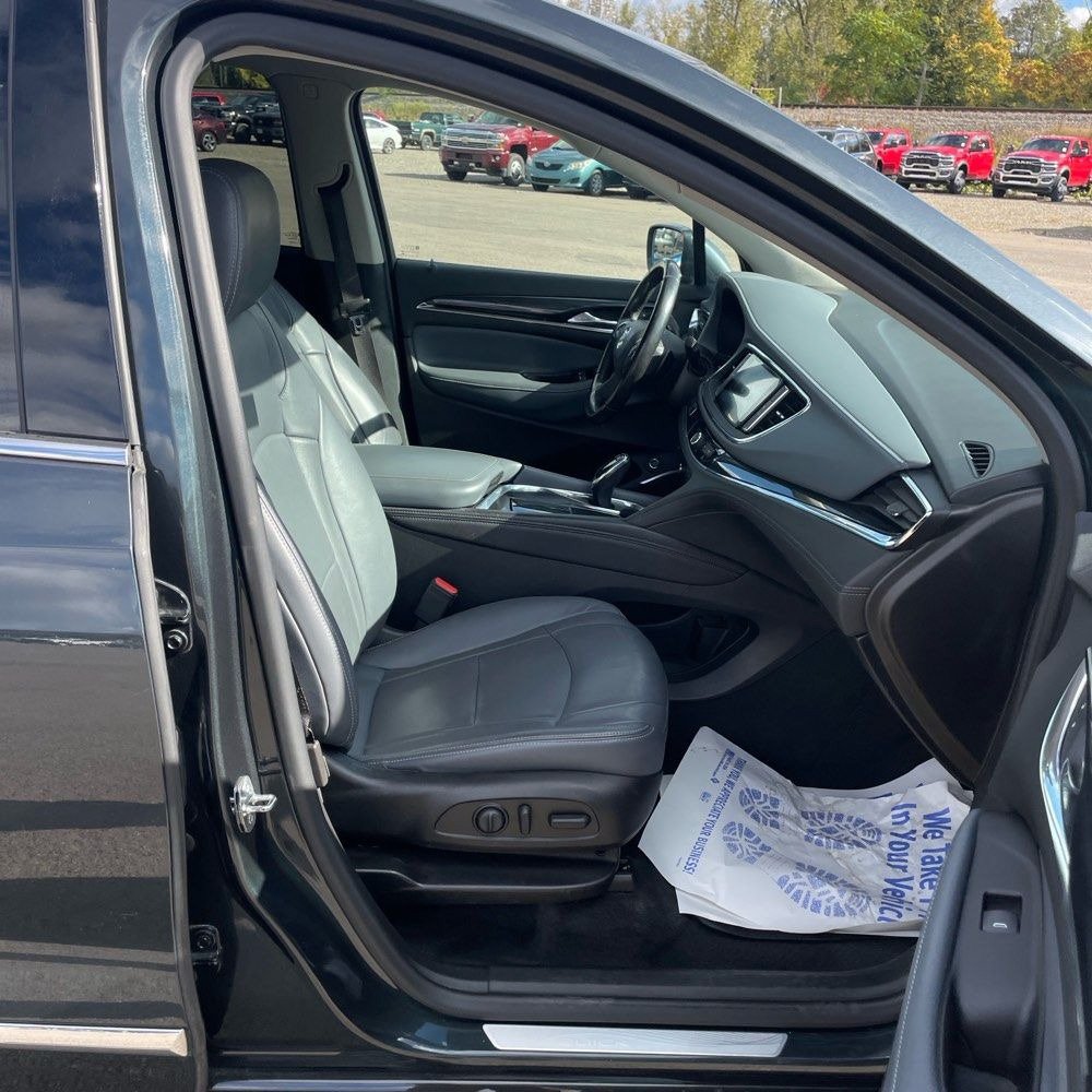 Used 2019 Buick Enclave Essence AWD/4WD image 6