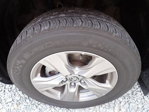 Used 2023 Toyota RAV4 XLE w/ XLE Grade Weather Package AWD/4WD image 9