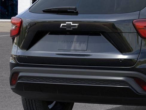 New 2026 Chevrolet Trax LT FWD image 15