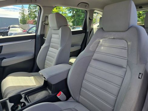 Used 2018 Honda CR-V LX image 4