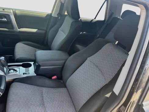 Used 2023 Toyota 4Runner SR5 AWD/4WD image 18