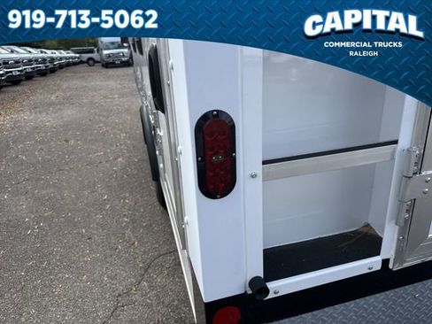 New 2026 Ford E-450 and Econoline 450 Super Duty w/ Power Equipment Group image 15