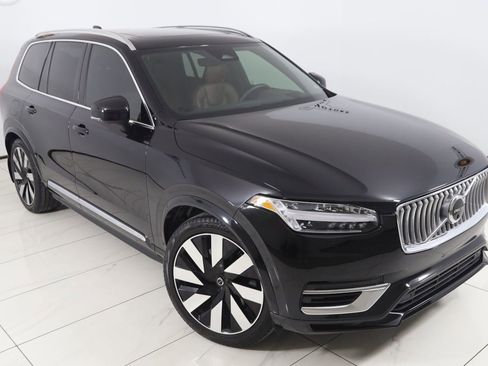 Used 2023 Volvo XC90 T8 Ultimate w/ Protection Package Premier image 21