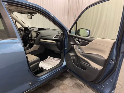 Used 2023 Subaru Forester Limited w/ Popular Package #2 AWD/4WD image 32