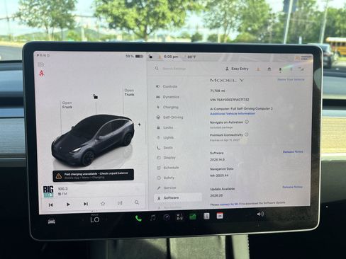 Used 2023 Tesla Model Y Long Range AWD/4WD image 28