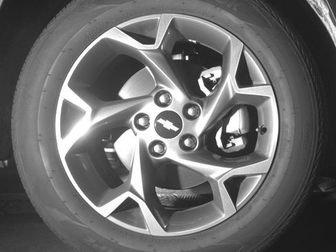 Used 2025 Chevrolet Trax LT FWD image 13