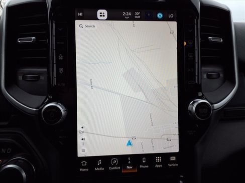 Used 2024 RAM 2500 Big Horn w/ Sport Appearance Package image 6