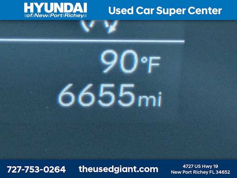 Used 2025 Hyundai Santa Fe SEL FWD image 39