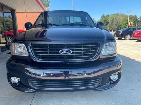 Used 2002 Ford F150 Lightning RWD image 15