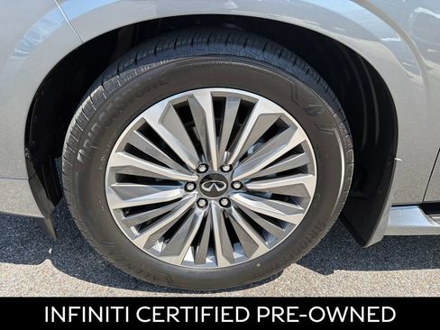 Certified 2026 INFINITI QX80 Luxe RWD image 14