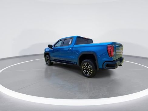 Used 2022 GMC Sierra 1500 AT4 w/ AT4 Premium Package AWD/4WD image 6