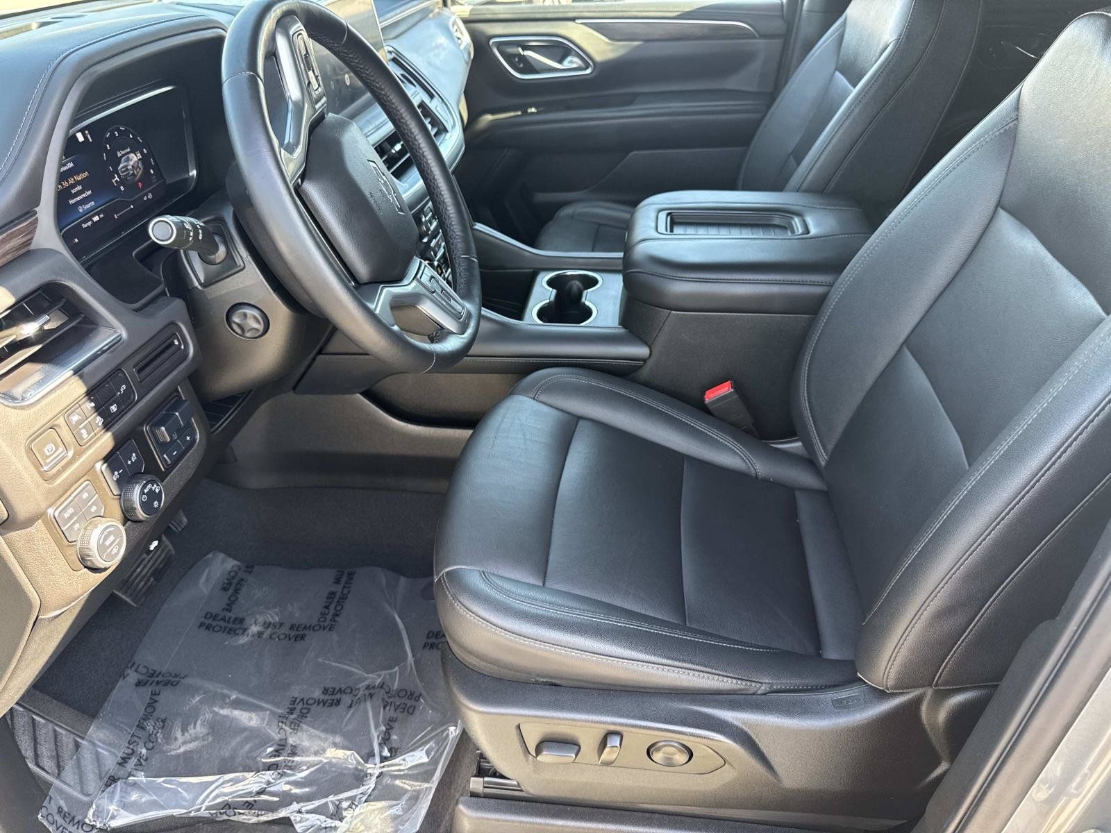 Used 2022 Chevrolet Tahoe Z71 w/ Z71 Off-Road Package AWD/4WD image 23