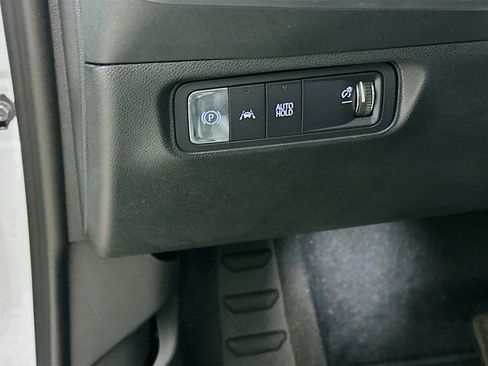 Used 2024 Honda Prologue Touring image 17