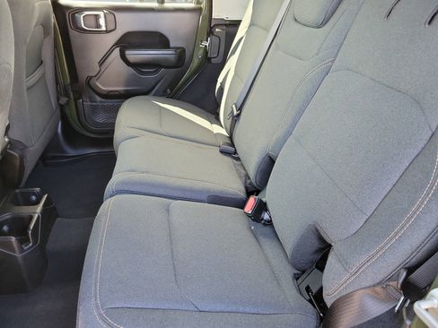 Used 2024 Jeep Wrangler Sport S image 8