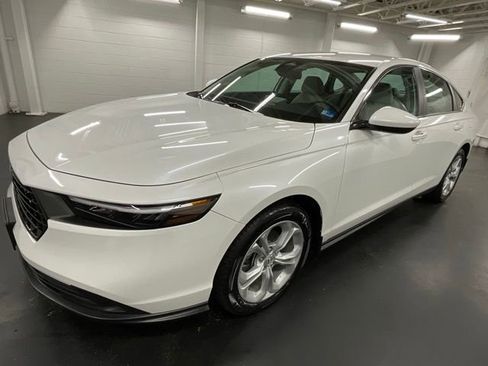Certified 2024 Honda Accord LX image 1
