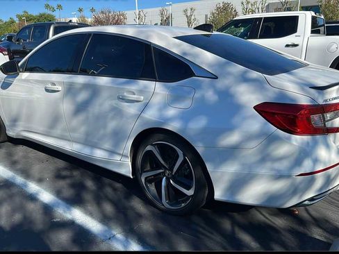 Used 2022 Honda Accord Sport image 3
