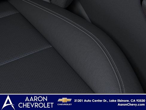 New 2026 Chevrolet Equinox EV LT image 21