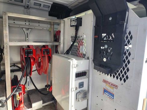 Used 2020 RAM ProMaster 2500 w/ Interior Convenience Group image 17