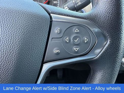 Used 2023 Chevrolet Traverse LS w/ Safety Package image 10