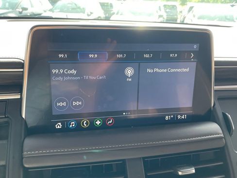 Used 2021 Chevrolet Tahoe Z71 AWD/4WD image 15