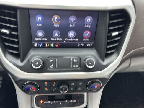 Used 2020 GMC Acadia SLT FWD image 20