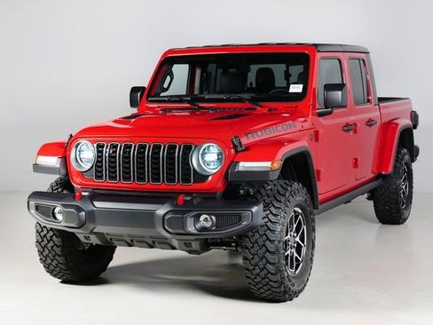 Used 2025 Jeep Gladiator Rubicon w/ Convenience Group image 1