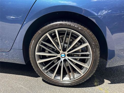 Used 2023 BMW 530i w/ Convenience Package RWD image 33