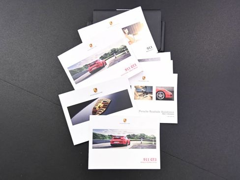 Used 2018 Porsche 911 GT3 RWD image 26