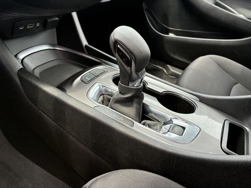 Used 2024 Chevrolet Malibu LT FWD image 34