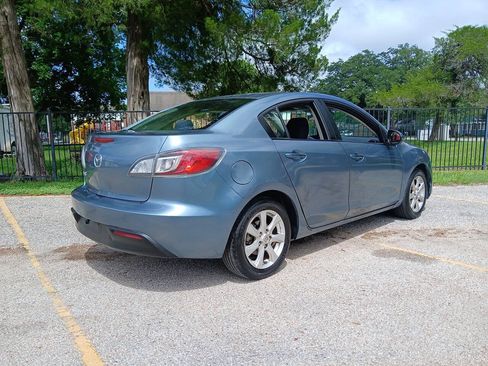 Used 2011 MAZDA MAZDA3 i Touring FWD image 8