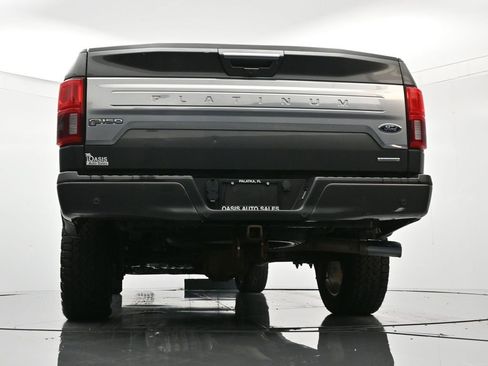 Used 2018 Ford F150 Platinum w/ Equipment Group 701A Luxury image 42