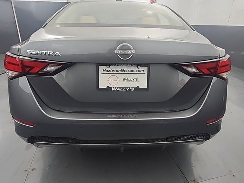 New 2025 Nissan Sentra SV w/ SV Premium Package image 7