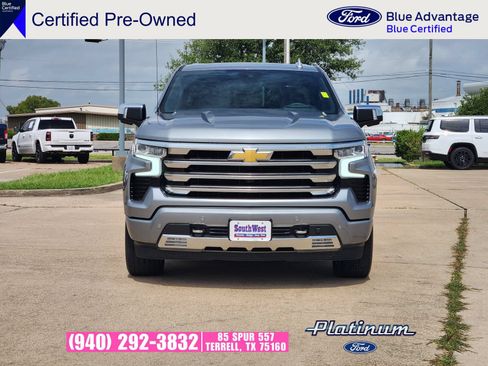 Used 2024 Chevrolet Silverado 1500 High Country w/ High Country Premium Package AWD/4WD image 6