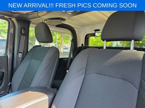 Used 2019 Jeep Wrangler Sport AWD/4WD image 8