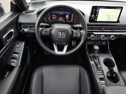 Used 2025 Honda Civic Sport image 11