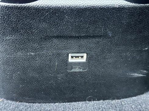 Used 2019 Alfa Romeo Giulia Ti image 15