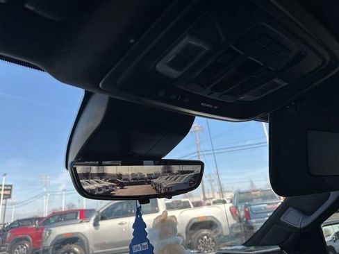 Certified 2025 GMC Sierra 1500 Denali Ultimate image 36