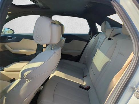 Used 2024 Audi A4 2.0T Premium Plus image 12