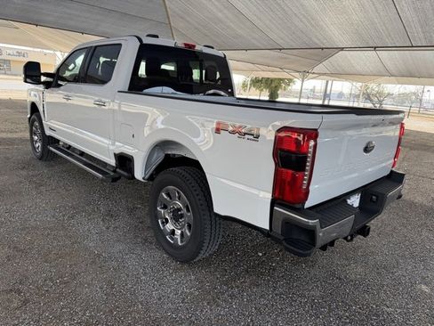 New 2026 Ford F250 Lariat w/ Chrome Package image 6