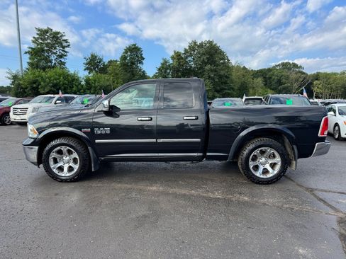 Used 2016 RAM 1500 Laramie w/ Convenience Group AWD/4WD image 2