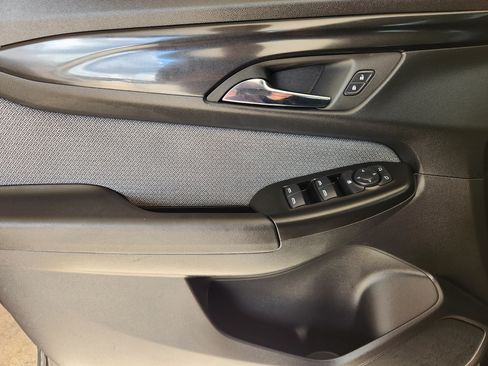 Certified 2025 Chevrolet TrailBlazer LT AWD/4WD image 24