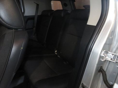 Used 2007 Toyota FJ Cruiser 4WD image 22