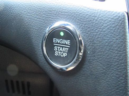 Used 2022 Ford Edge SEL w/ Sport Appearance Package image 45