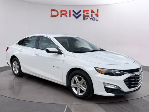 Used 2024 Chevrolet Malibu LT image 8