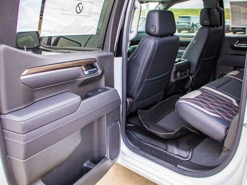 New 2025 Chevrolet Silverado 1500 RST AWD/4WD image 43